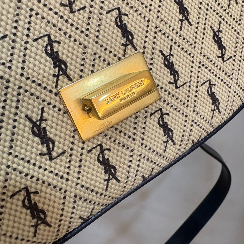 ysl 滿版logo 帆布拼皮革馬鞍包-7