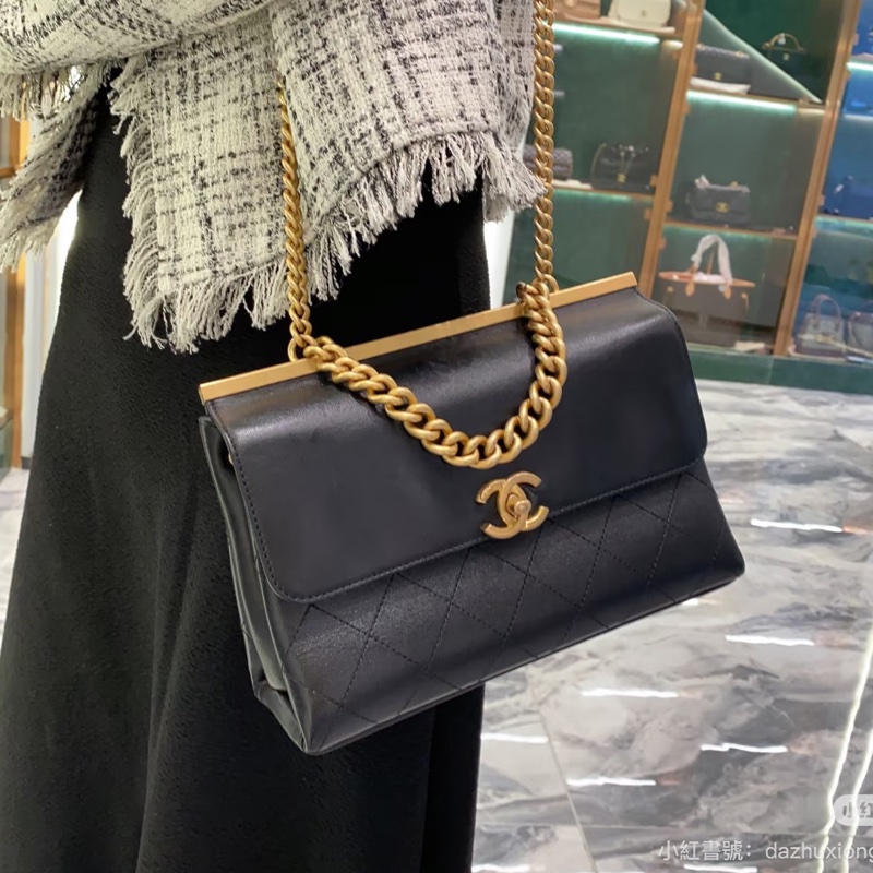 滿分氣質款🈶購證😍Chanel香奈兒孟買trendy cc黑金雙面郵差包手提單肩包-3