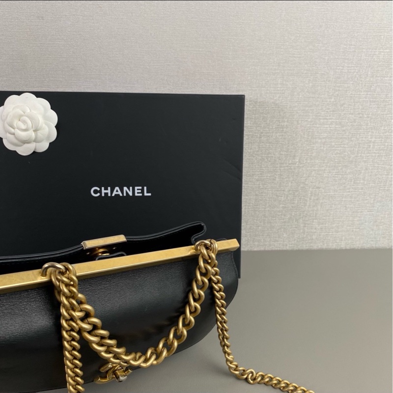 滿分氣質款🈶購證😍Chanel香奈兒孟買trendy cc黑金雙面郵差包手提單肩包-13