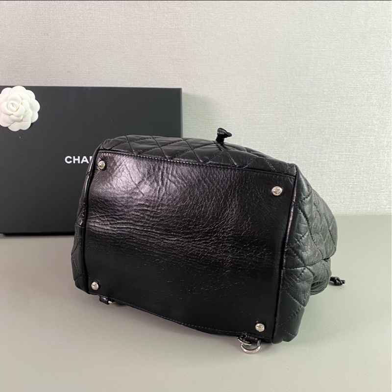 人氣街頭款🔥99新🆕Chanel 香奈兒黑銀流浪雙肩後背包肩背包-14