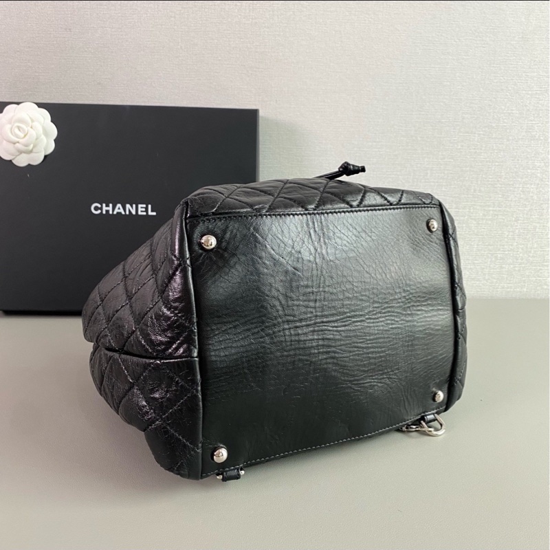 人氣街頭款🔥99新🆕Chanel 香奈兒黑銀流浪雙肩後背包肩背包-15