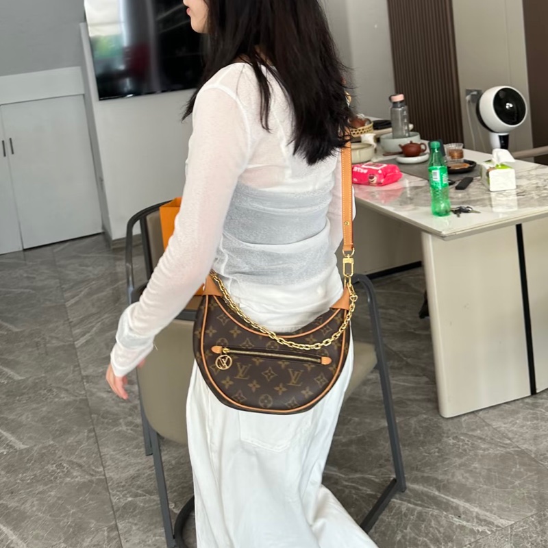 經典必收款✨限量好價🤑LvLoop經典老花碗豆包月亮包手提腋下包-5