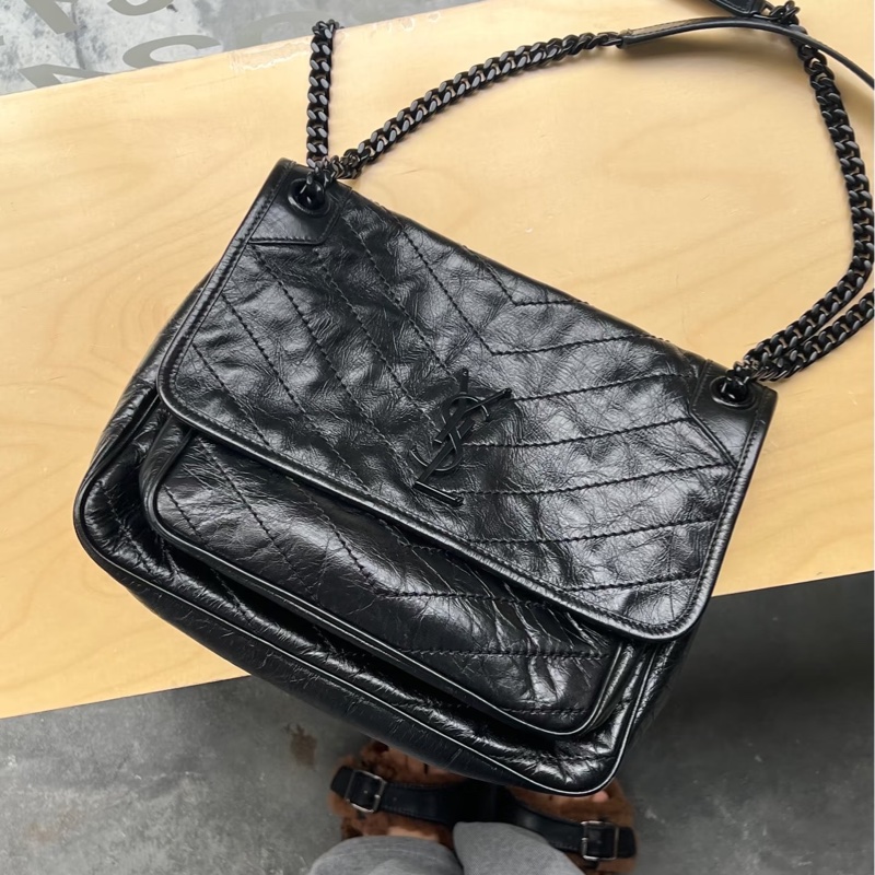 💗香緹國際精品💗 736 YSL soblack Niki 中號 全新-14