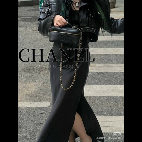 Chanel Vintage 黑色魚子醬橫版化妝包