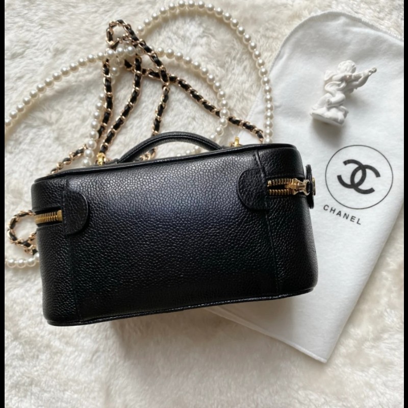 Chanel Vintage 黑色魚子醬橫版化妝包-7