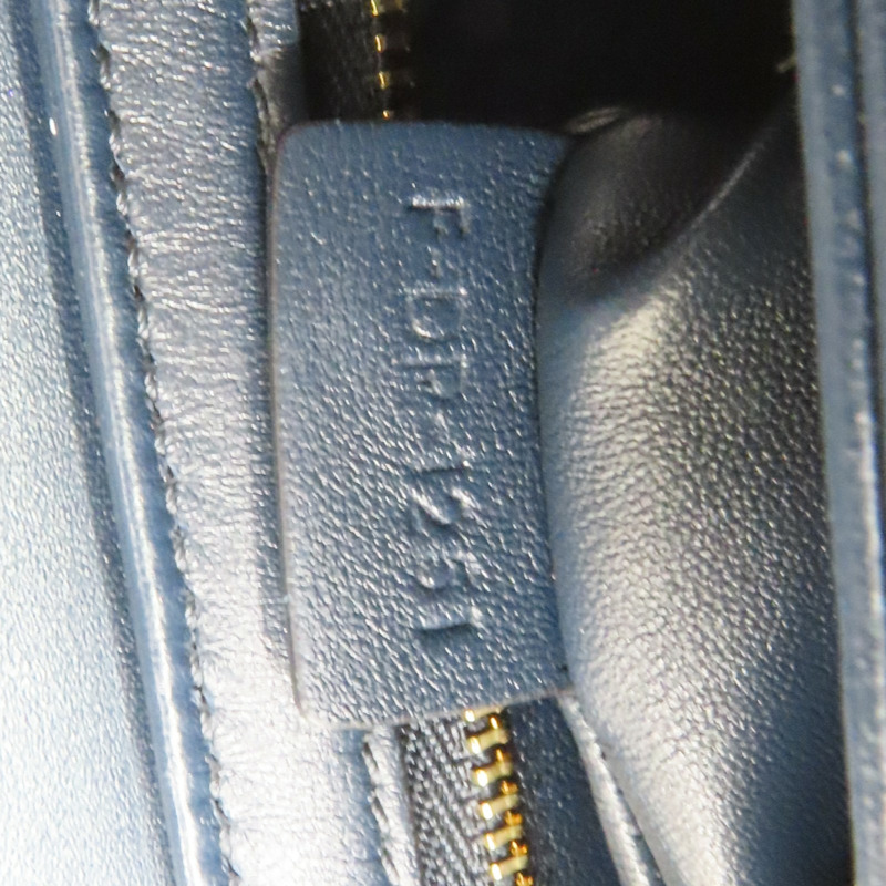 米白帆布 深藍色牛皮 Teen Triomphe 肩背包【CELINE 賽琳】 188882-DAQ-01NA-9