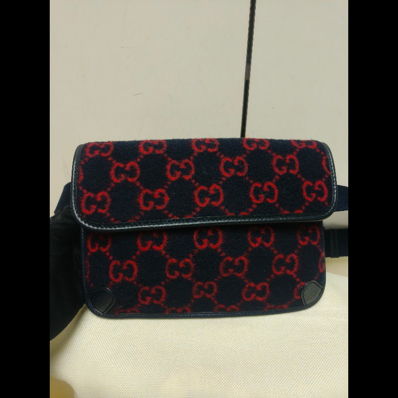 🔥年終狂降🔥【限時降價只到12/31（原15,800）】【8成新】㊣✨GUCCI✨（附防塵袋）古馳 深藍 羊毛 老花 皮革 腰包 胸包 手拿包/雙G/二手包/保證正品🌳二手樹屋🌳-1