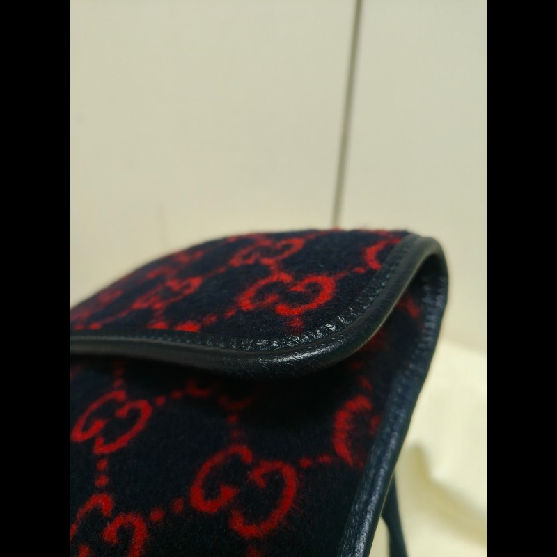 🔥年終狂降🔥【限時降價只到12/31（原15,800）】【8成新】㊣✨GUCCI✨（附防塵袋）古馳 深藍 羊毛 老花 皮革 腰包 胸包 手拿包/雙G/二手包/保證正品🌳二手樹屋🌳-11