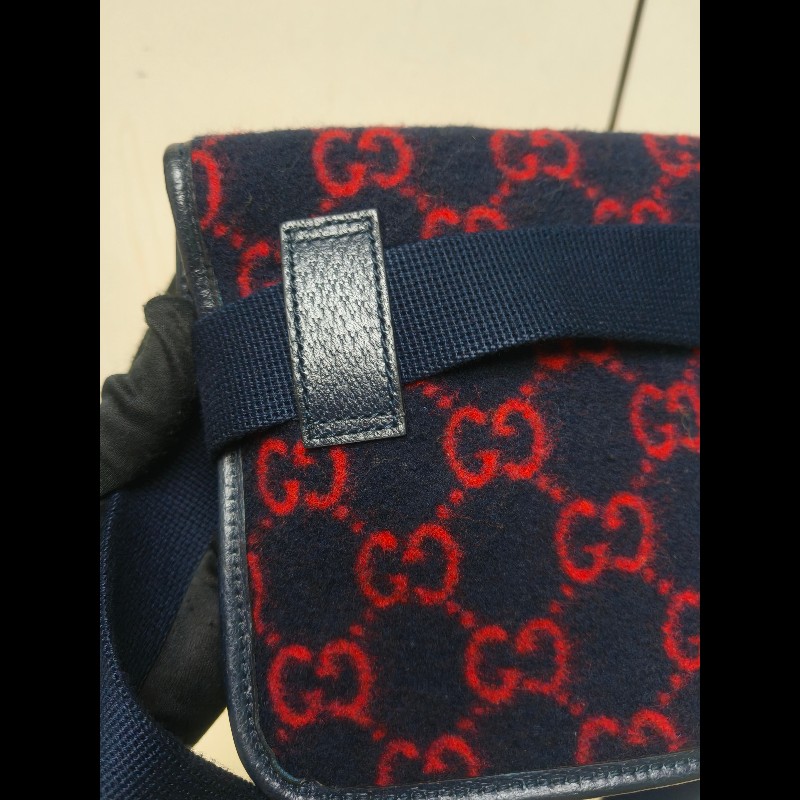 🔥年終狂降🔥【限時降價只到12/31（原15,800）】【8成新】㊣✨GUCCI✨（附防塵袋）古馳 深藍 羊毛 老花 皮革 腰包 胸包 手拿包/雙G/二手包/保證正品🌳二手樹屋🌳-16