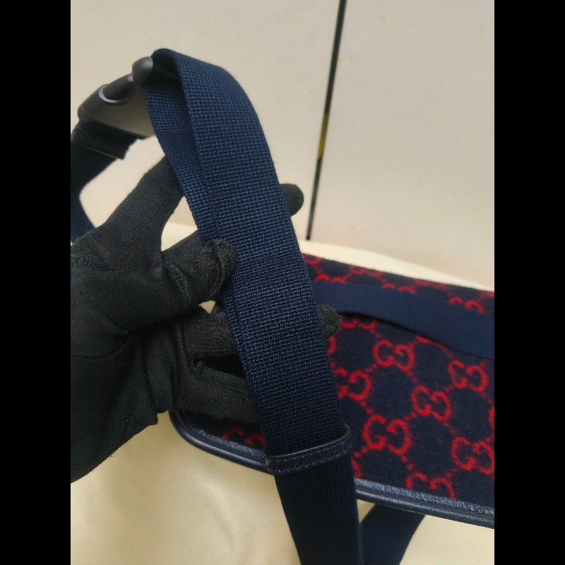 🔥年終狂降🔥【限時降價只到12/31（原15,800）】【8成新】㊣✨GUCCI✨（附防塵袋）古馳 深藍 羊毛 老花 皮革 腰包 胸包 手拿包/雙G/二手包/保證正品🌳二手樹屋🌳-22