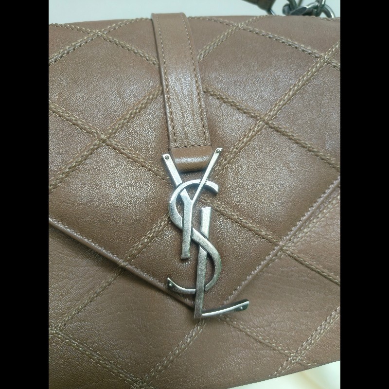 🔥年終狂降🔥【限時降價只到12/31（原48,800）】【8成新】㊣✨YSL✨SAINT LAURENT 聖羅蘭  奶茶色  菱格紋 牛皮 掀蓋 仿舊銀 學院包 鏈條包 信封包 肩背包 斜背包 手提包/二手包/保證正品🌳二手樹屋🌳-12