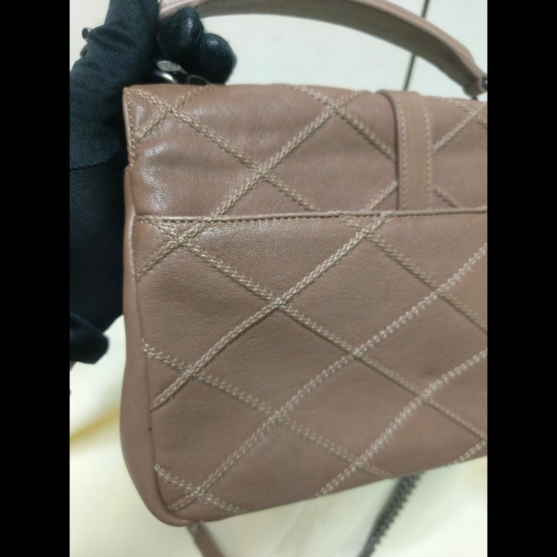 🔥年終狂降🔥【限時降價只到12/31（原48,800）】【8成新】㊣✨YSL✨SAINT LAURENT 聖羅蘭  奶茶色  菱格紋 牛皮 掀蓋 仿舊銀 學院包 鏈條包 信封包 肩背包 斜背包 手提包/二手包/保證正品🌳二手樹屋🌳-17