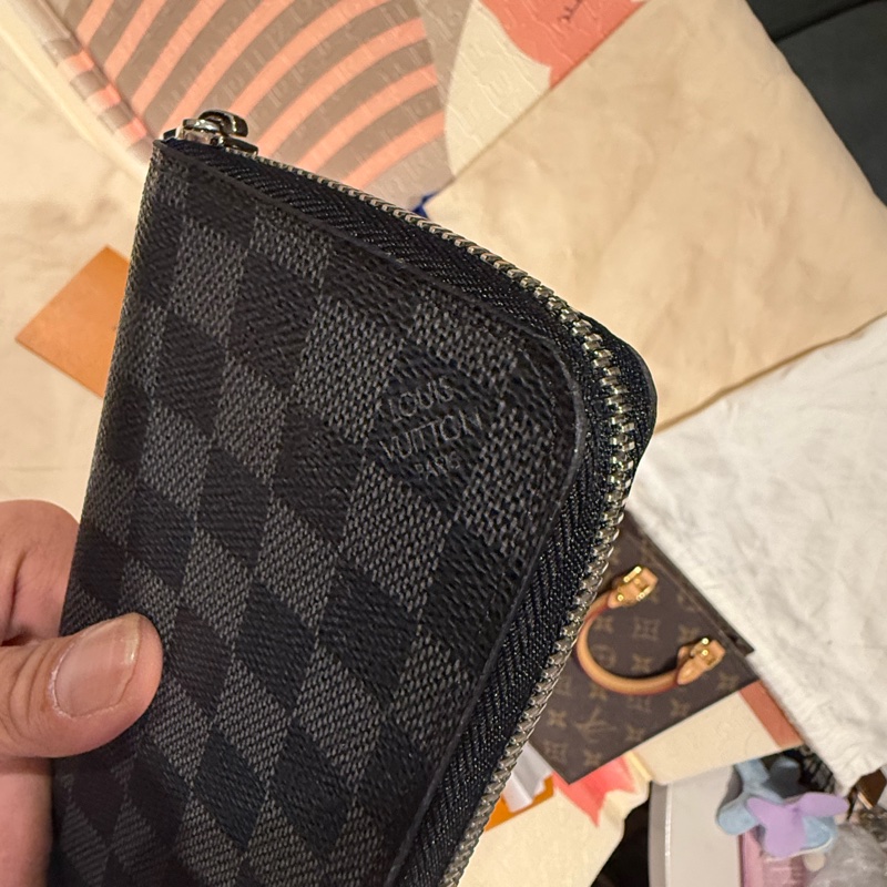 Louis Vuitton zipper wallet-16