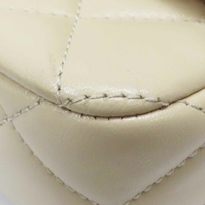 米白色 菱格紋 羊皮 Heart Crush Mini Flap 肩背包 AS3829【CHANEL 香奈兒】 AS3829-13