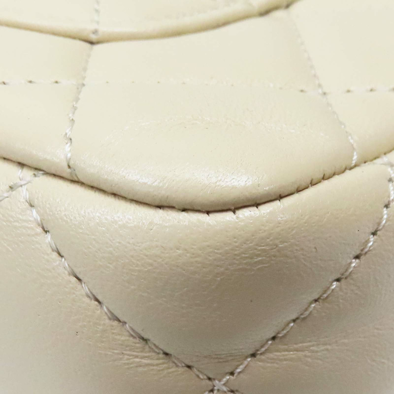 米白色 菱格紋 羊皮 Heart Crush Mini Flap 肩背包 AS3829【CHANEL 香奈兒】 AS3829-15