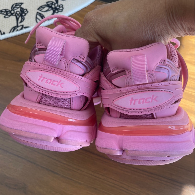 98新  巴黎世家track37碼-3