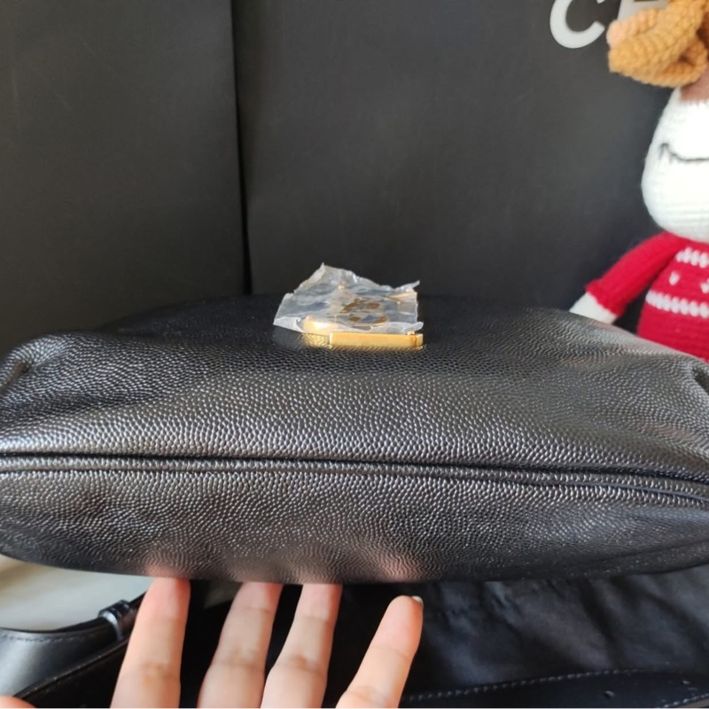 YSl 黑金 荔枝牛皮 胸口 腰包-8