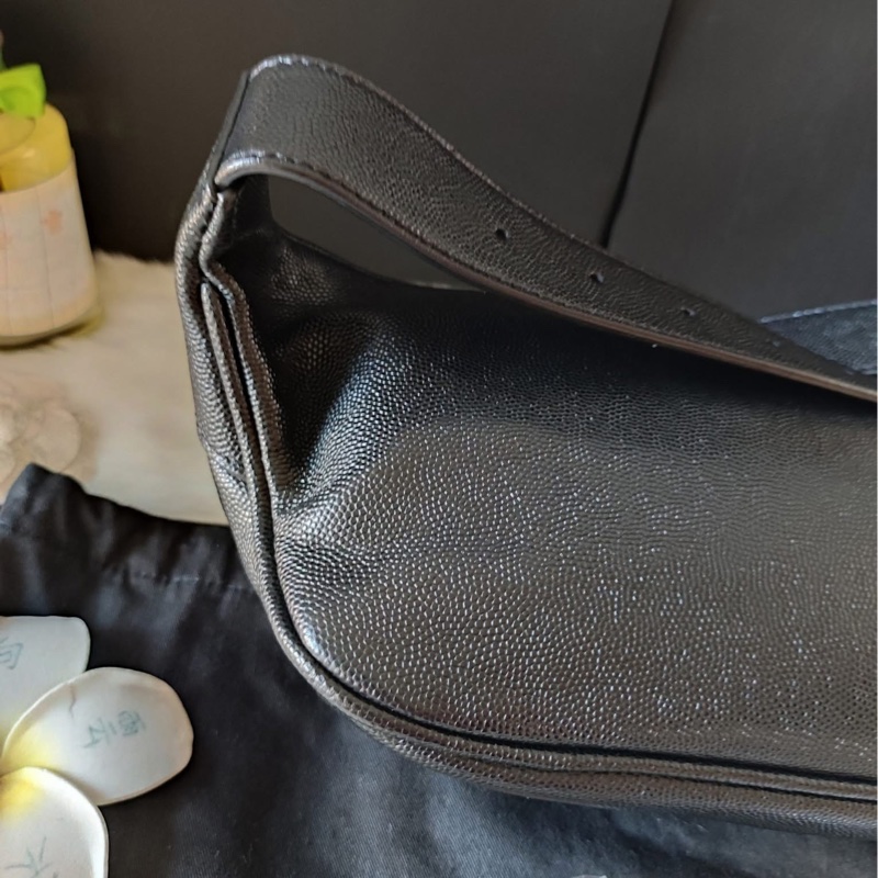 YSl 黑金 荔枝牛皮 胸口 腰包-10