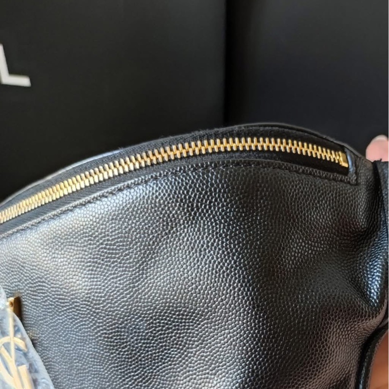 YSl 黑金 荔枝牛皮 胸口 腰包-18