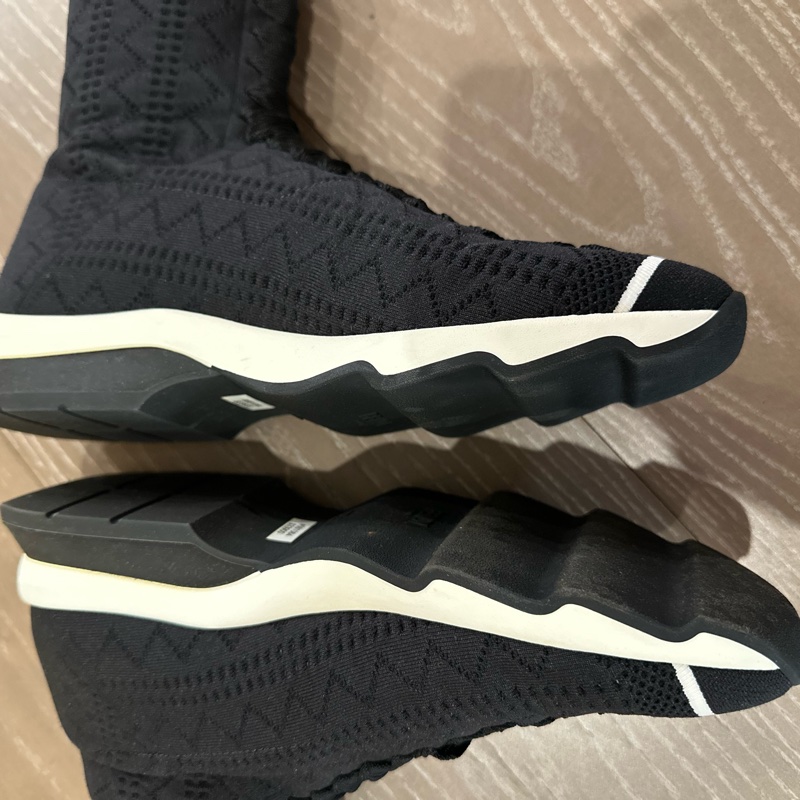 Fendi襪套靴-3