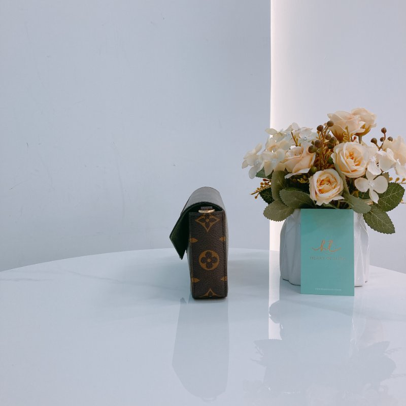 MS0425 Louis Vuitton 路易威登 費莉榭 可拆卸 小錢包 寬肩帶 斜背 經典老花 綠色 Felicie Strap & Go Mini Canvas Monogram And Green x GHW-3