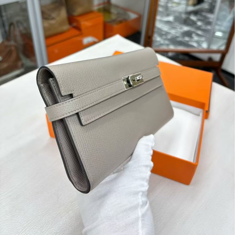 Hermes M8銀河灰Kelly長錢包，C刻，epsom，五金部份膜在，無磨損，附件原盒-2