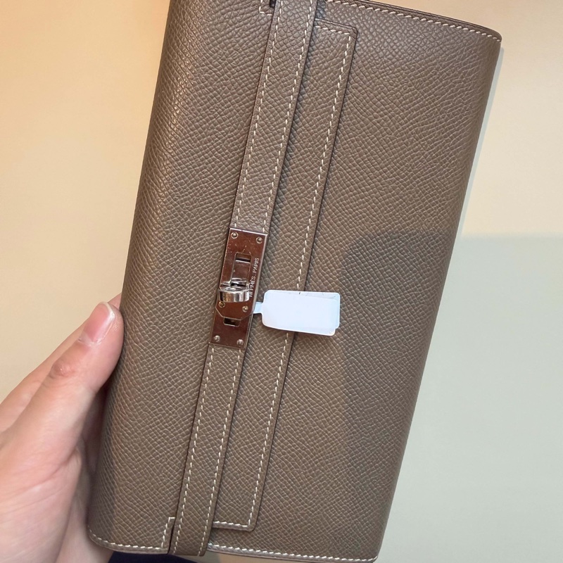 Hermes爱马仕 大象灰 kelly钱包 银扣 R刻-6