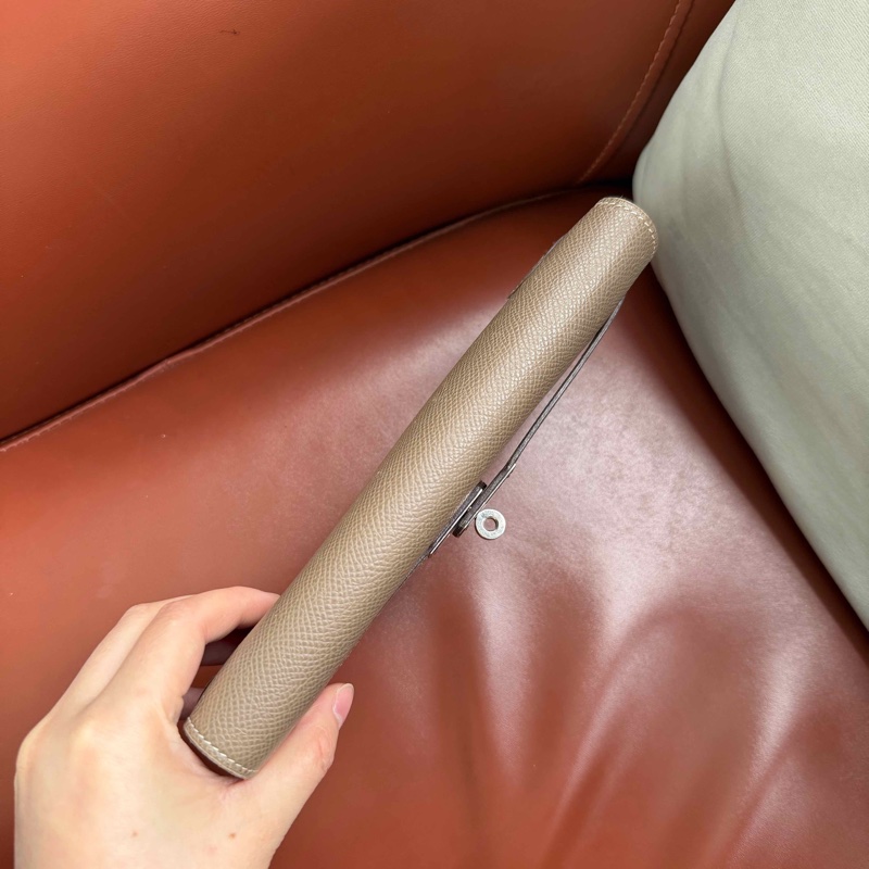 Hermes爱马仕 大象灰 kelly钱包 银扣 R刻-13