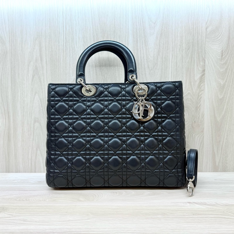 DIOR黑色羊皮銀釦Lady Dior Large7格黛妃包-0