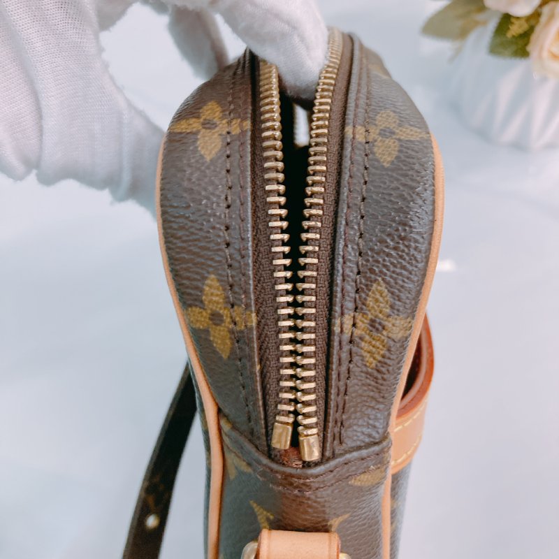 MS0426	Louis Vuitton 路易威登 直身 帆布 經典老花紋 金扣 斜背  Danube Crossbody Canvas Monogram x GHW-11