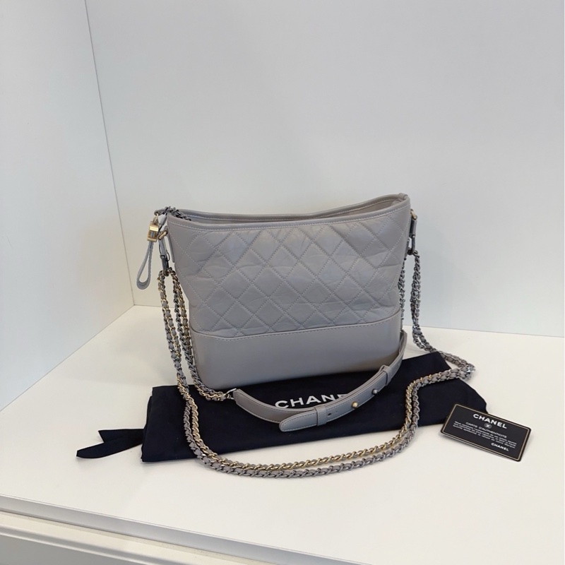 Chanel Gabrielle medium 流浪包 中號 灰色-1