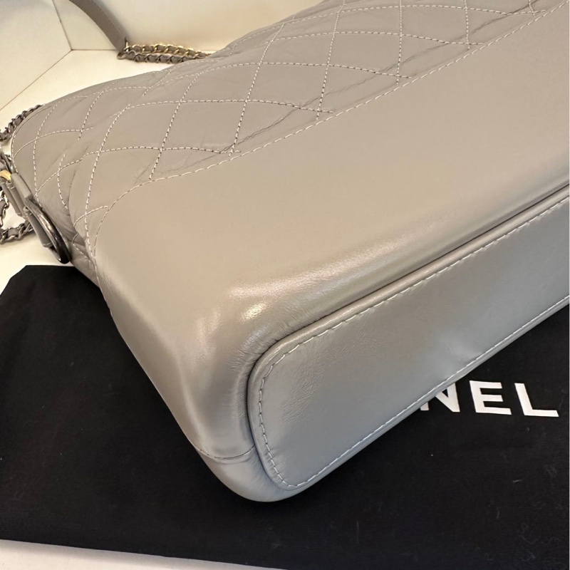 Chanel Gabrielle medium 流浪包 中號 灰色-18