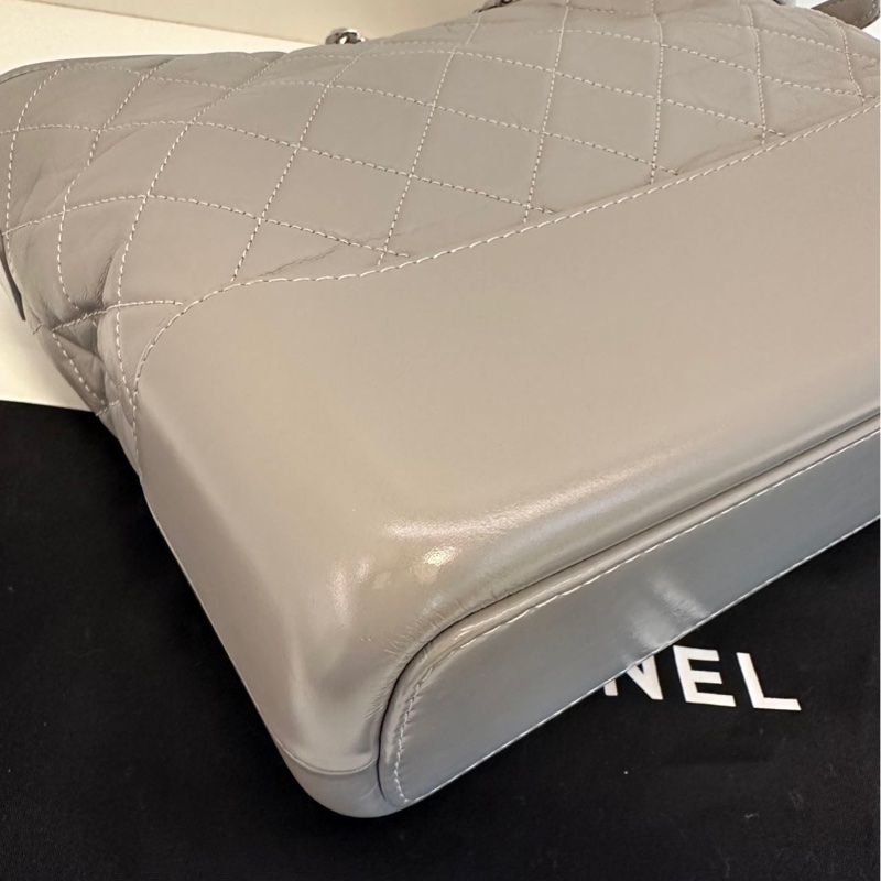 Chanel Gabrielle medium 流浪包 中號 灰色-20