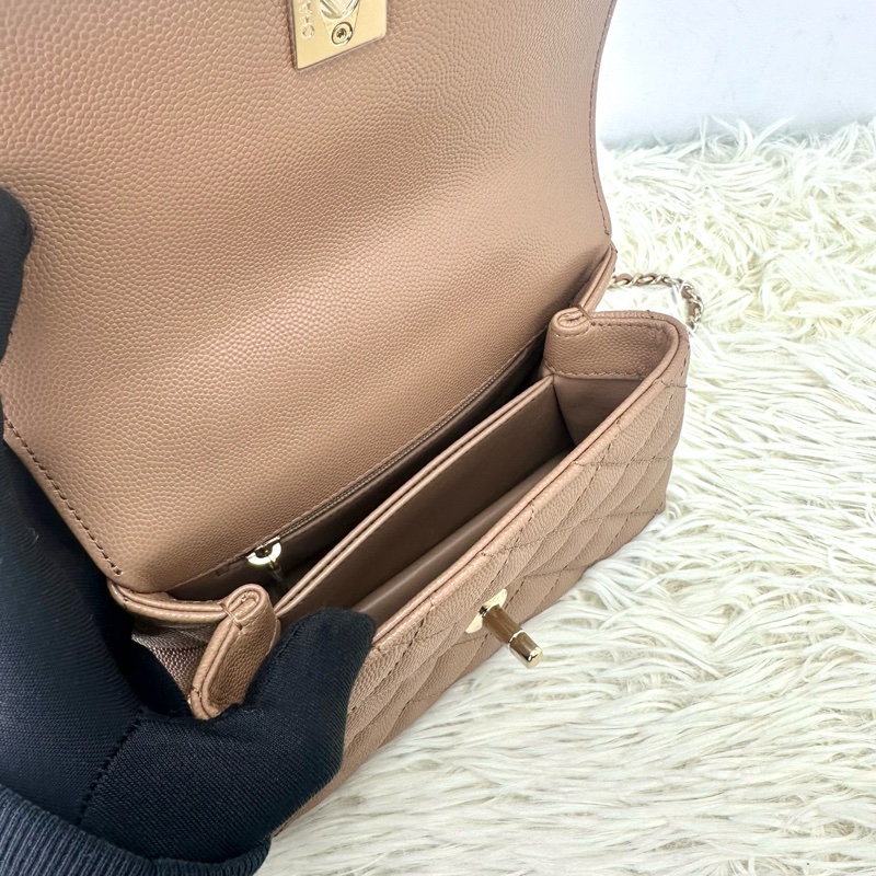閑置品✨Chanel Coco Handle 焦糖奶茶色Mini Size 晶片款-6