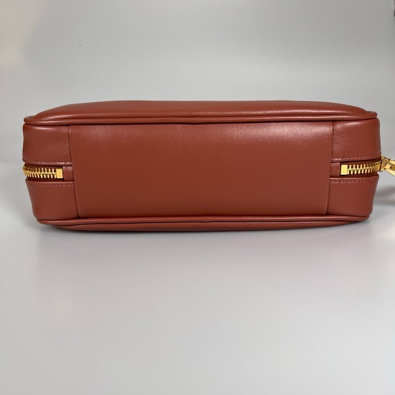 MIUMIU 5BB172 干邑色皮Beau 革手挽袋包-4