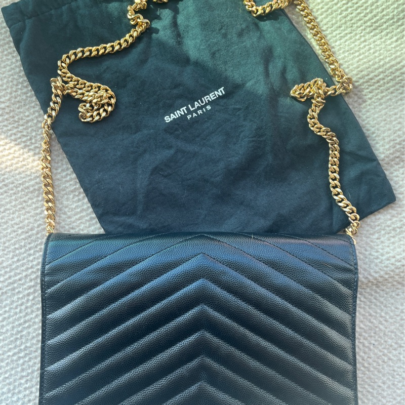 YSL 經典黑色信封包WOC-4