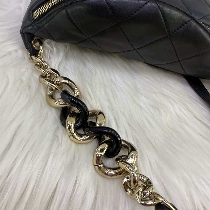 chanel 腰包配金色金屬配件-13