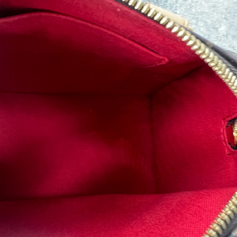 💗香緹國際精品💗 729 LV Speedy20 黑肩帶-26