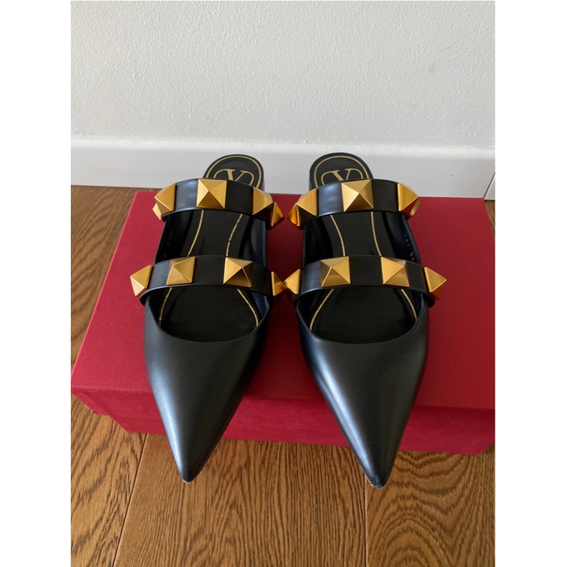 Valentino Garavani 鍋釘鞋-1