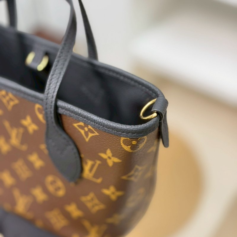 (全網只有這一顆✨！)🏷LV 路易威登．Neverfull Inside Out MM 雙面小托特 芯片款 M28347-9