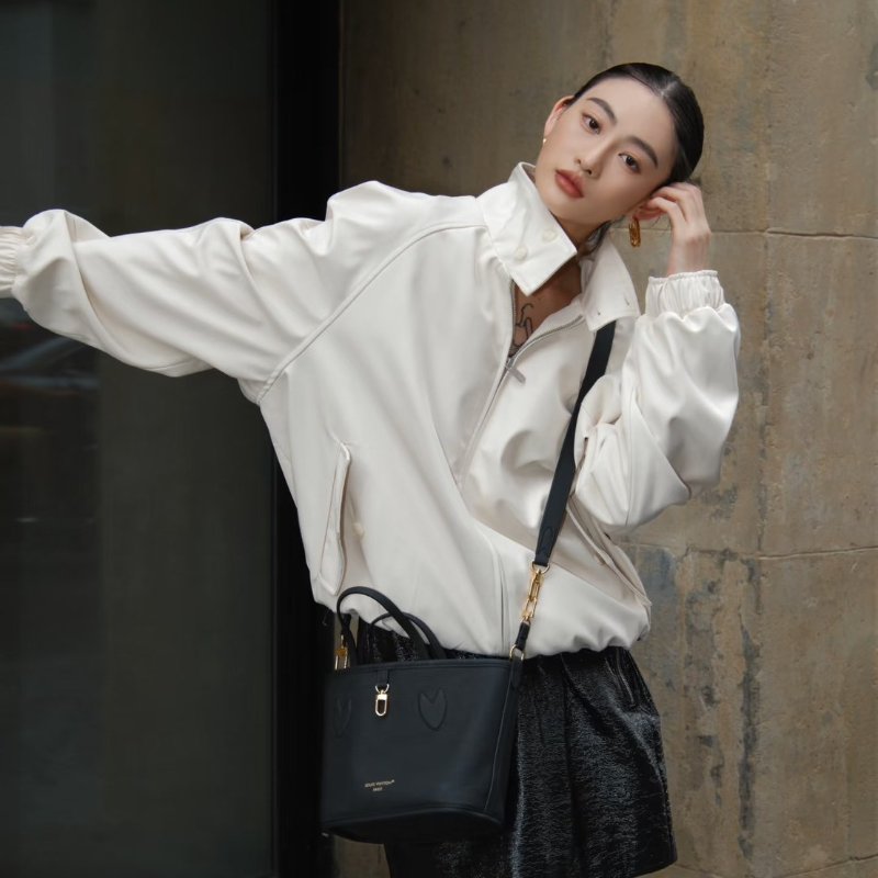 (全網只有這一顆✨！)🏷LV 路易威登．Neverfull Inside Out MM 雙面小托特 芯片款 M28347-22