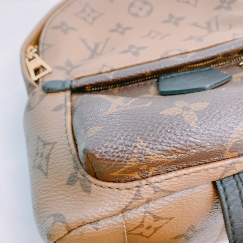MS0428 Louis Vuitton 路易威登 小背包 雙拼色 經典老花紋 金扣  Palm Spring Backpack Mini Reverse Monogram x GHW-10
