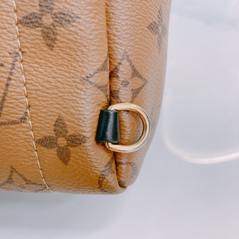 MS0428 Louis Vuitton 路易威登 小背包 雙拼色 經典老花紋 金扣  Palm Spring Backpack Mini Reverse Monogram x GHW-18