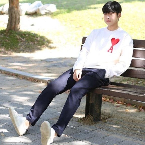 💎Han's house精品服飾💎AMI PARIS 愛心 刺繡 美利奴羊毛 毛衣-2