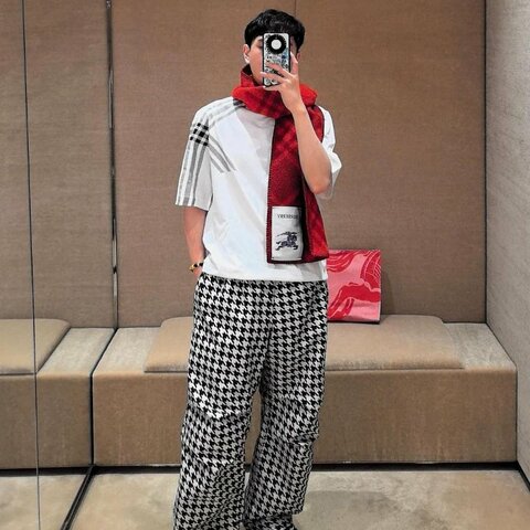 💎Han's house精品服飾💎Burberry 戰馬 千鳥格 長褲 機能防風水 原價52000