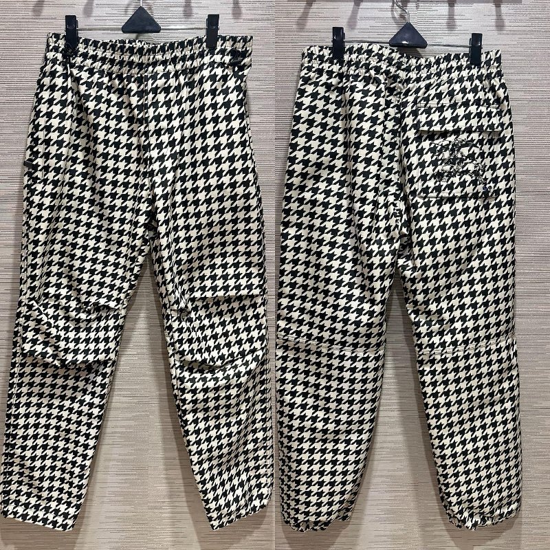 💎Han's house精品服飾💎Burberry 戰馬 千鳥格 長褲 機能防風水 原價52000-1