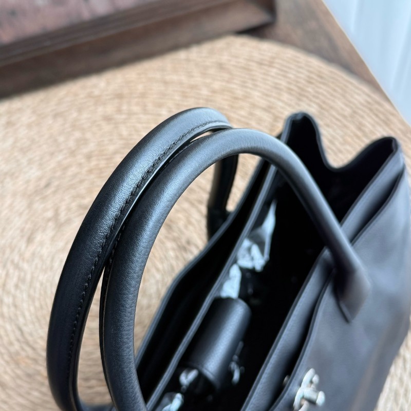 Chanel cerf黑金荔枝紋中號 手提包-4