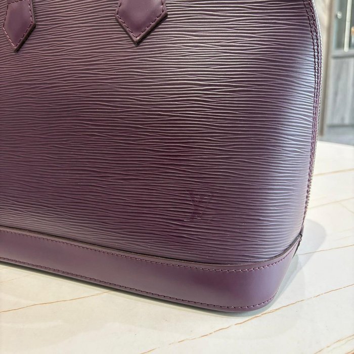 *SHIHNA名牌精品* LV M5280K Alma BB Epi水波纹紫色貝殼包-4