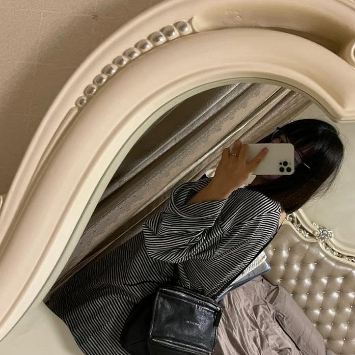 💎Han's house精品服飾💎GIVENCHY 紀梵希 Logo皮 包 背帶可拆-1