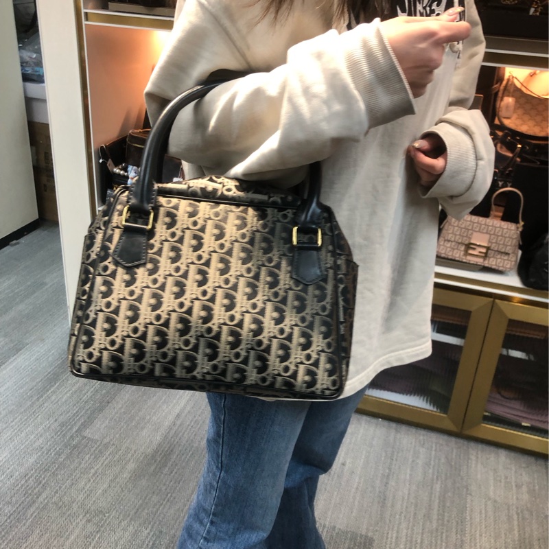 Dior 金色Logo Boston 波士頓 XC158-10